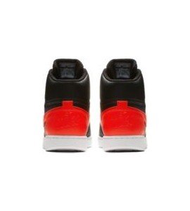 NIKE EBERNON MID